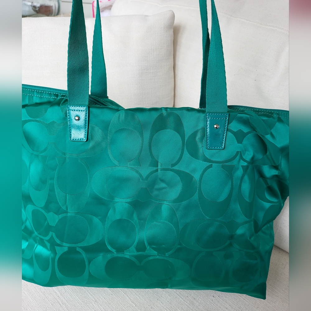 Coach Teal Signature Nylon Tote with Matching Zip Pouch - Picture 2 of 7